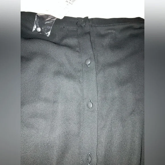 Forever 21 Plus Sizes - Forever 21+ Black long sleeve blouse - Picture 12 of 14